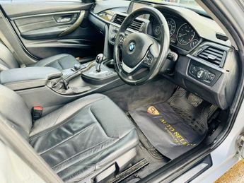 BMW 3 SERIES 320d LUXURY