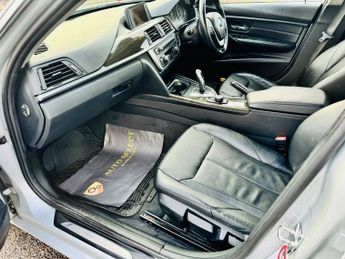BMW 3 SERIES 320d LUXURY