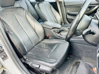 BMW 3 SERIES 320d LUXURY