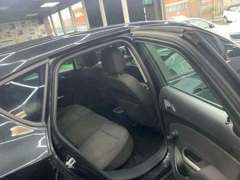 Vauxhall Astra 1.6 16v Exclusiv Auto Euro 5 5dr