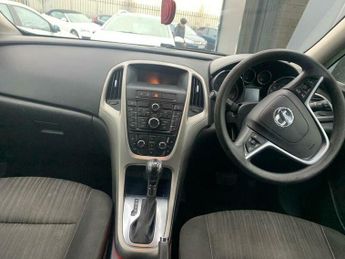 Vauxhall Astra 1.6 16v Exclusiv Auto Euro 5 5dr