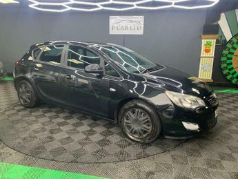 Vauxhall Astra 1.6 16v Exclusiv Auto Euro 5 5dr