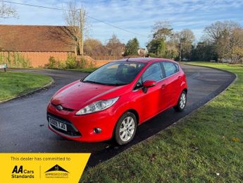 Ford Fiesta ZETEC super first car ULEZ FREE low miles