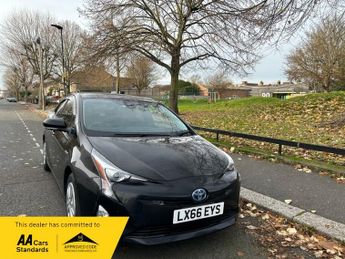 Toyota Prius 1.8 Hatchback 5dr Petrol Hybrid CVT Euro 6(120 g/km, 70 bhp)