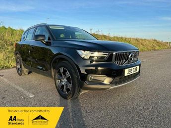 Volvo XC40 1.5 T3 Inscription SUV 5dr Petrol Manual Euro 6 (s/s) (163 ps)