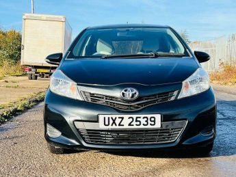 Toyota Yaris 1.33 Dual VVT-i TR Multidrive S Euro 5 5dr