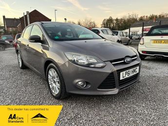 Ford Focus TITANIUM