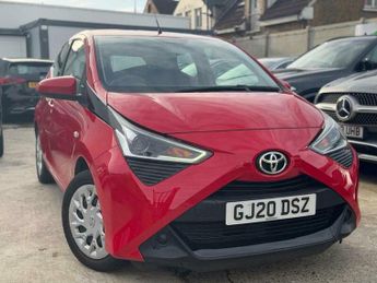 Toyota AYGO 1.0 VVT-i x-play x-shift Euro 6 5dr