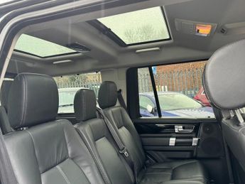 Land Rover Discovery 3.0 SD V6 Landmark SUV 5dr Diesel Auto 4WD Euro 6 (s/s) (256 bhp