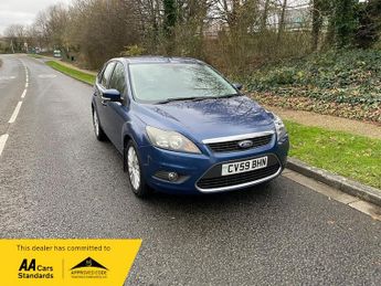 Ford Focus 1.8 Titanium 5dr