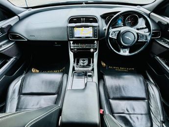 Jaguar XE D R-SPORT AWD