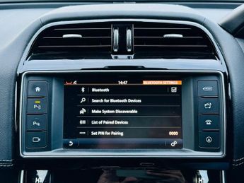 Jaguar XE D R-SPORT AWD