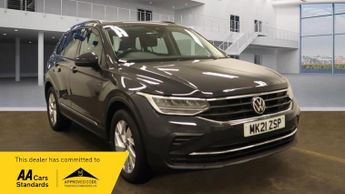 Volkswagen Tiguan 1.5 TSI Life SUV 5dr Petrol DSG Euro 6 (s/s) (150 ps)