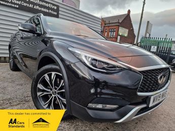 Infiniti QX30 LUXE TECH D