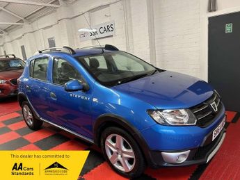 Dacia Sandero 1.5 dCi Laureate Hatchback 5dr Diesel Manual Euro 5 (90 ps)