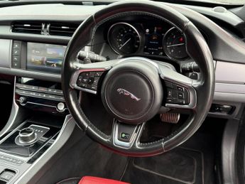 Jaguar XF 2.0d R-Sport Auto Euro 6 4dr 177BHP