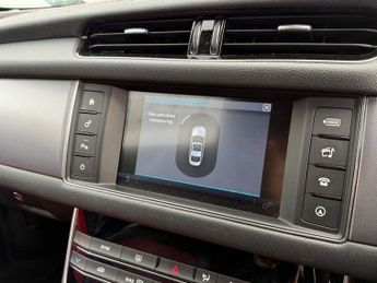 Jaguar XF 2.0d R-Sport Auto Euro 6 4dr 177BHP