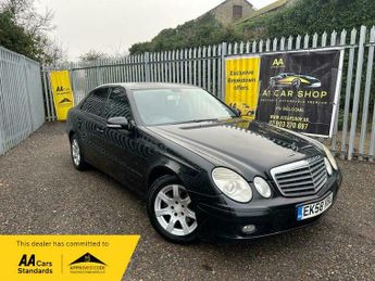 Mercedes E Class 2.1 E220 CDI SE (Executive) 4dr