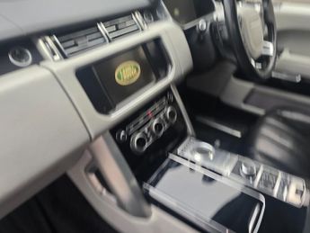 Land Rover Range Rover SDV8 VOGUE SE