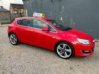 Vauxhall Astra 2.0 CDTi ecoFLEX SRi Euro 5 (s/s) 5dr