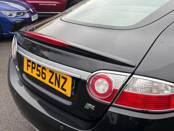 Jaguar XKR 4.2 V8 Coupe 2dr Petrol Auto Euro 4 (420 ps)