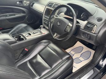 Jaguar XKR 4.2 V8 Coupe 2dr Petrol Auto Euro 4 (420 ps)