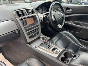 Jaguar XKR 4.2 V8 Coupe 2dr Petrol Auto Euro 4 (420 ps)