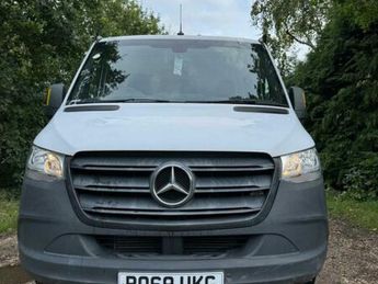 Mercedes Sprinter 2.1 314 CDi 7G-Tronic RWD L2 H1 2dr (3-Way)