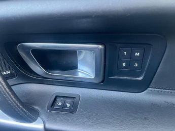 Land Rover Discovery Sport TD4 HSE LUXURY AUTOMATIC