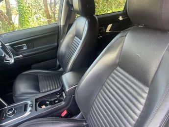 Land Rover Discovery Sport TD4 HSE LUXURY AUTOMATIC