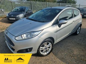 Ford Fiesta 1.0 ZETEC NEW TIMING BELT KIT ONE OWNER FREE ROAD TAX BLUETOOTH 