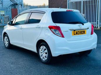 Toyota Yaris 1.33 Dual VVT-i TR Multidrive S Euro 5 5dr