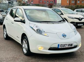 Nissan Leaf 30kWh Acenta Auto 5dr