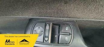 Vauxhall Corsa 1.4i 16v Exclusiv 5dr