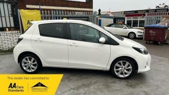 Toyota Yaris 1.5 VVT-h T Spirit Hatchback 5dr Petrol Hybrid CVT Euro 5 (101 p