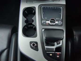 Audi Q7 TDI QUATTRO E-TRON