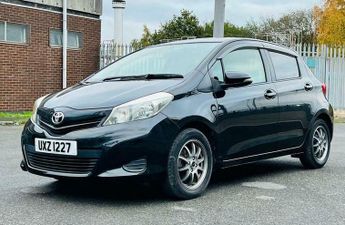 Toyota Yaris 1.33 Dual VVT-i TR Multidrive S Euro 5 5dr