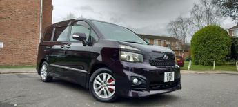 Toyota Voxy X 2.0L PETROL AUTO 7 SEATS 5 DR