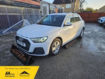 Audi A1 SPORTBACK TFSI SE