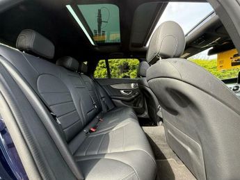 Mercedes-Benz C Class 2.1 C220d AMG Line (Premium Plus) 7G-Tronic+ Euro 6 (s/s) 5dr