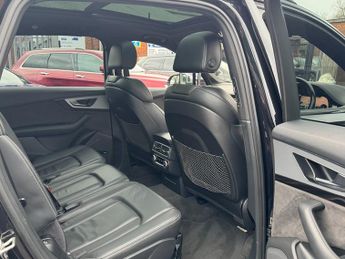Audi Q7 4.0 TDI V8 SUV 5dr Diesel Tiptronic quattro Euro 6 (s/s) (435 ps