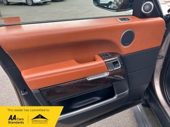 Land Rover Range Rover SDV8 AUTOBIOGRAPHY