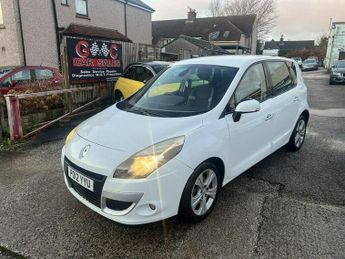 Renault Scenic DYNAMIQUE TOMTOM DCI