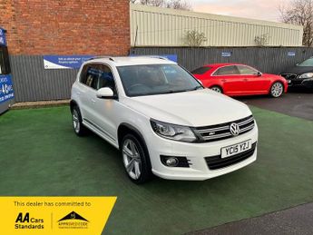 Volkswagen Tiguan 2.0 TDI BlueMotion Tech R-Line SUV 5dr Diesel Manual 4WD Euro 5 