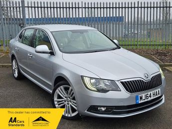 Skoda Superb 2.0 TDI Elegance Hatchback 5dr Diesel Manual Euro 5 (s/s) (140 p