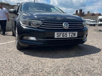 Volkswagen Passat SE TDI BLUEMOTION TECHNOLOGY DSG