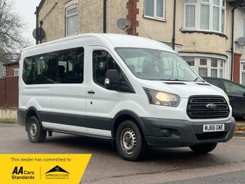 Ford Transit 410 SHR BUS 15 STR