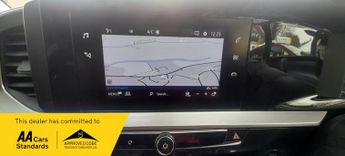 Vauxhall Mokka-e 100kW SE Nav Premium 50kWh 5dr Auto, 1 OWNER