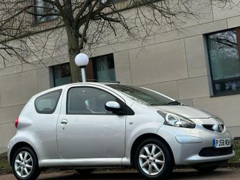 Toyota AYGO VVT-I PLATINUM