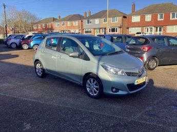 Toyota Yaris 1.33 Dual VVT-i T Spirit Hatchback 5dr Petrol Manual Euro 5 (101